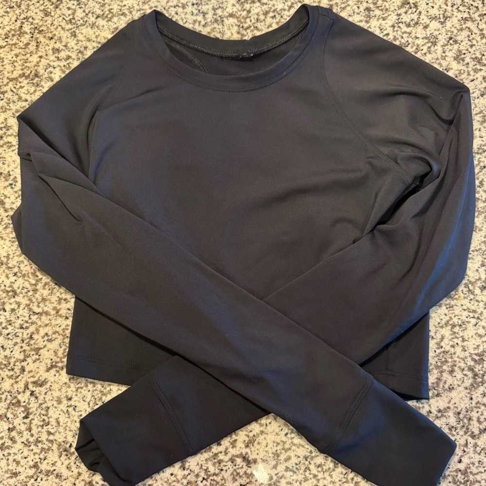 FLEO Foundation Crop Long Sleeve - Black - Small